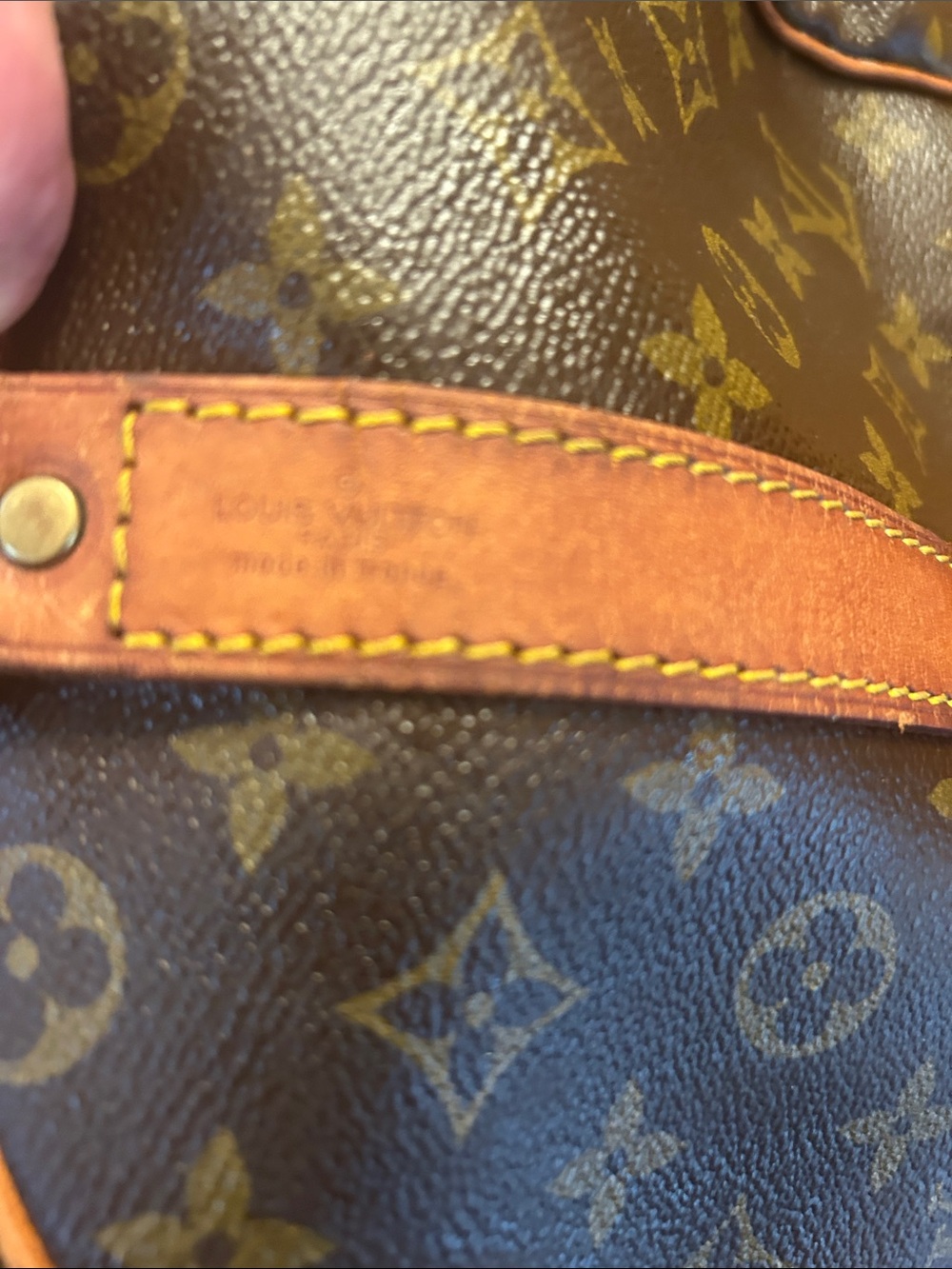 Louis Vuitton Brown Monogram Travel Duffel with Tan/brown trim - Picture 8 of 11